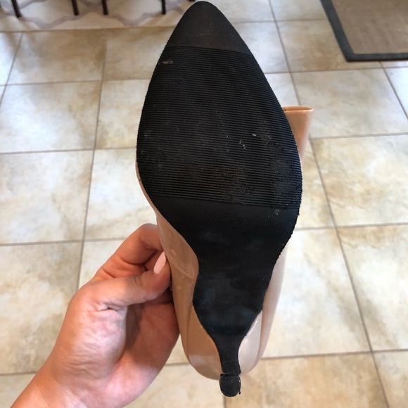 Charming Charlie Bow Heels - Size 7.5 - Picture 4 of 6